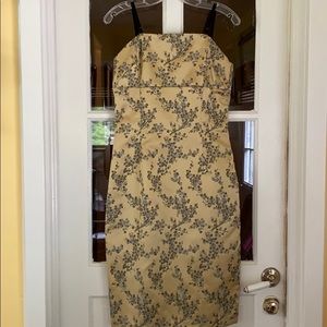 Dollhouse dress pale yellow w floral